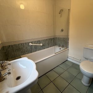 Photo 7- click for photo gallery